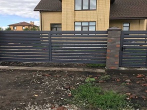 Забор жалюзи 72 метра фото в Кропоткине